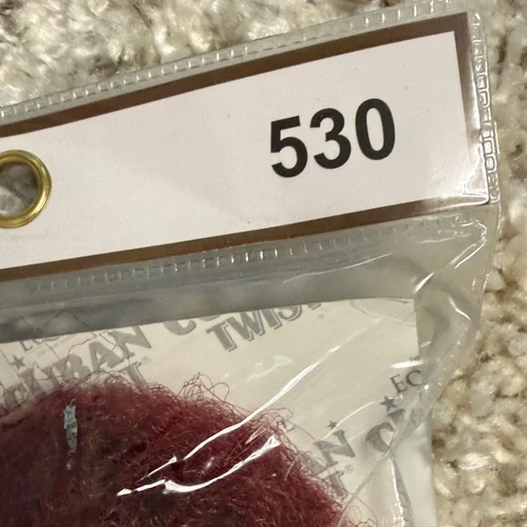 Equal Cuban Twist Hair - Burgundy - Picture 3 of 7